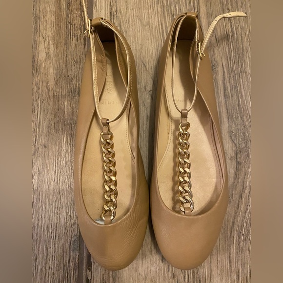 JCrew made in Italy T-Strap Ballet flat with gold chain - Picture 2 of 4